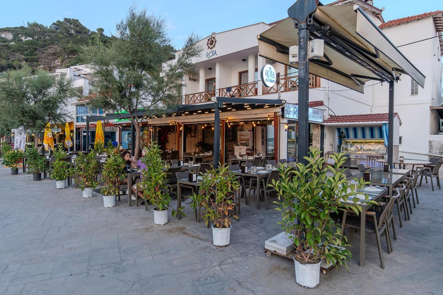 Rota Hotel Karaburun  Exterior photo