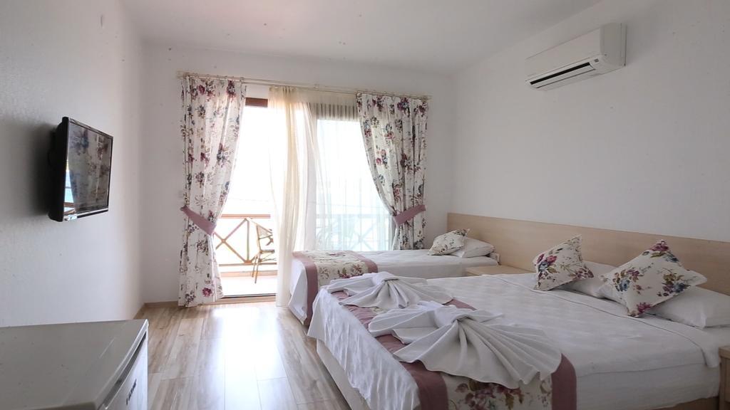 Rota Hotel Karaburun  Exterior photo